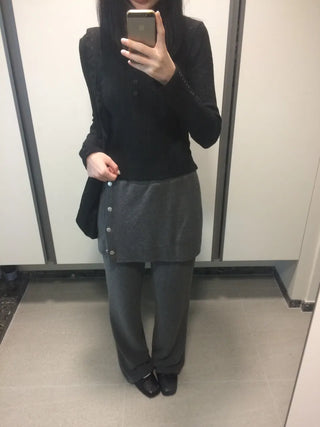 Ribbed V-neck Button Detail Delicate Long Sleeve T-shirt