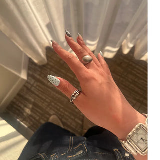 Chic Knot Ring
