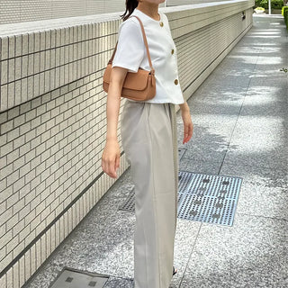 Round-button collarless half-sleeve jacket