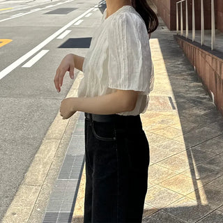 Frill wave blouse