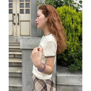 Two-tone block ringer neck T-shirt