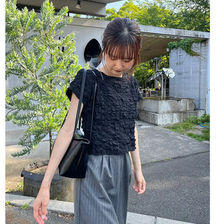 Slide pocket shoulder bag