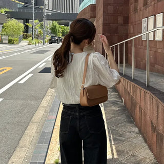 Frill wave blouse