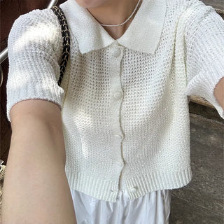 Short-sleeved knit shirt