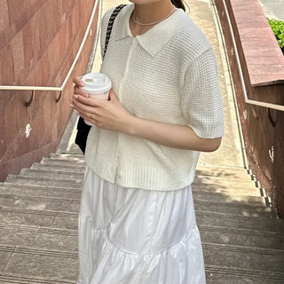 Short-sleeved knit shirt