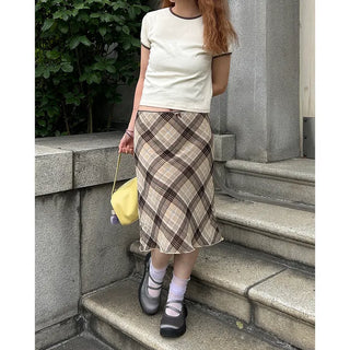 Two-tone block ringer neck T-shirt