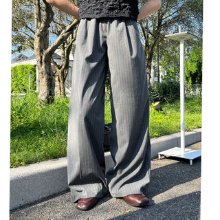 Pleated loafers