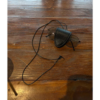 Triangle Glasses Holder