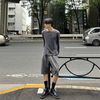 Maison Two-Tuck Half Shorts