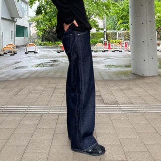 Curved stitch denim