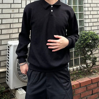 Two-button collar shirt