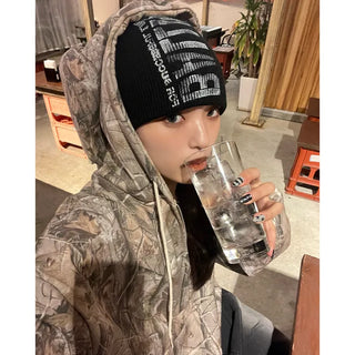 Lettering Graphic Beanie