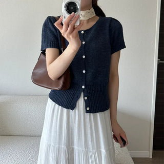 Half-sleeve knit cardigan