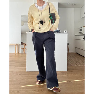 Vivid V-neck knit