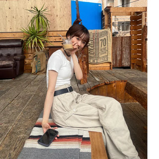 Round-cut cropped T-shirt