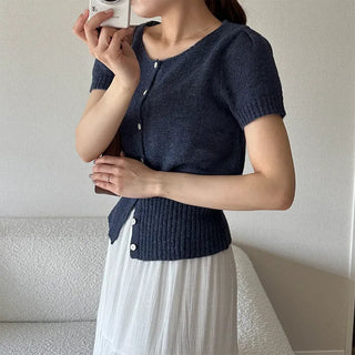 Half-sleeve knit cardigan