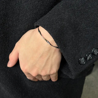 Chic Wave Bracelet