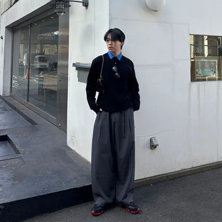 Twill two-pleat volume slacks