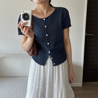 Half-sleeve knit cardigan