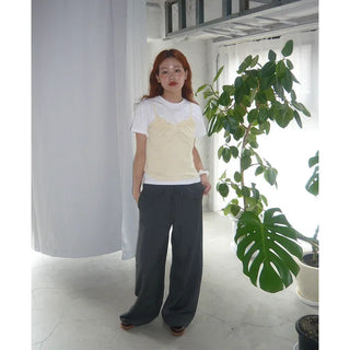 String stripe pants