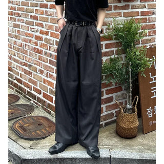 Waist buckle striped pants