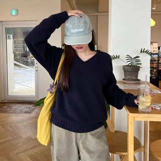 (Unisex) V-neck basic knit