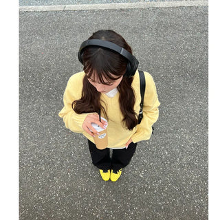 V-neck simple knit