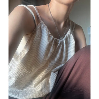 Line design lead necklace