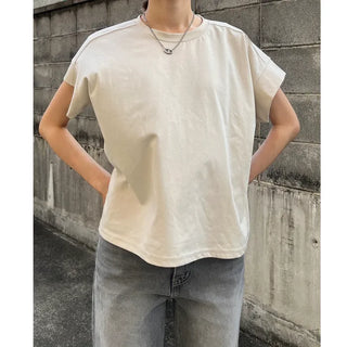 Line design lead necklace