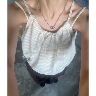 Line design lead necklace