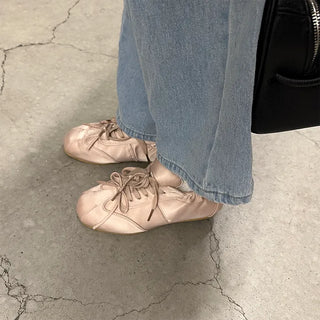 Ribbon sneakers