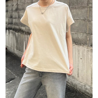 Line design lead necklace