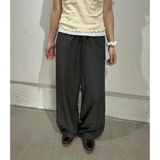 String stripe pants