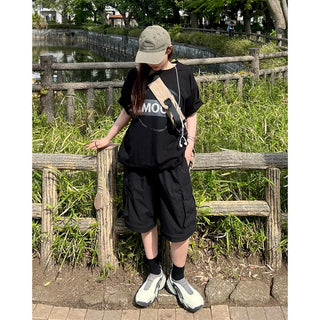 (Unisex) Lettering Front Logo T-Shirt