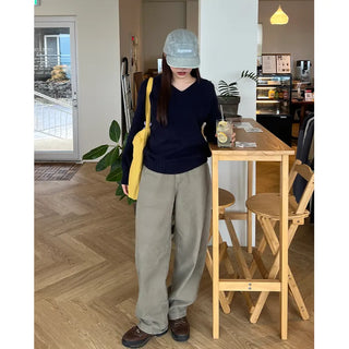 (Unisex) V-neck basic knit