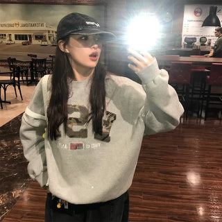 (Unisex) USA Camouflage Sweatshirt