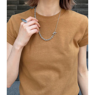 Chain design buckle necklace