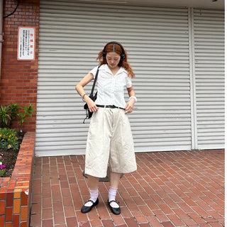 Bermuda shorts with one pleat