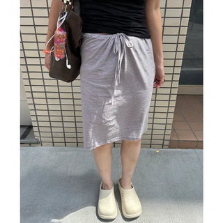 Bordered string midi skirt