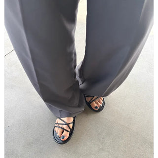 Strap sandals