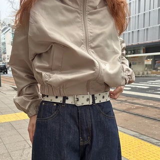 Eyelet belt