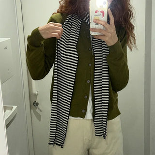 Border scarf