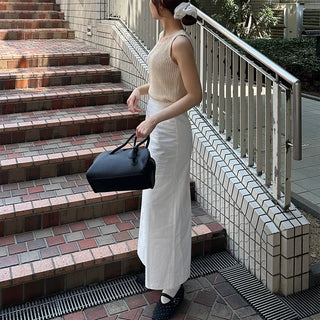 Back-slit cotton long skirt