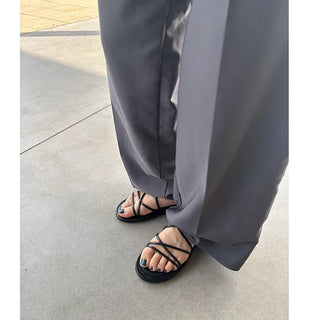 Strap sandals