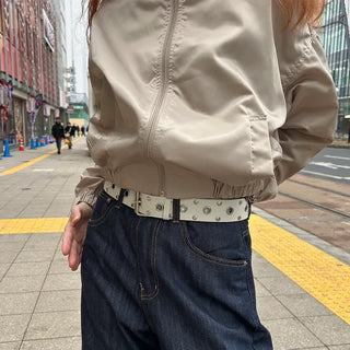 Eyelet belt