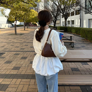 One-shoulder sweatshirt