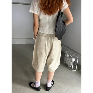 Bermuda shorts with one pleat