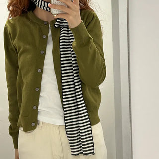 Border scarf