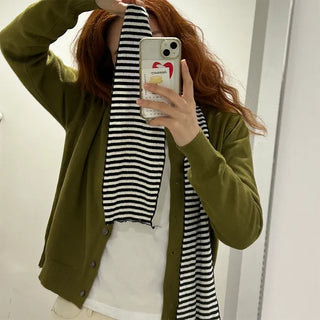 Border scarf