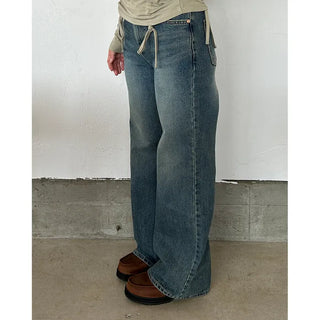 Loose-fit bootcut denim pants
